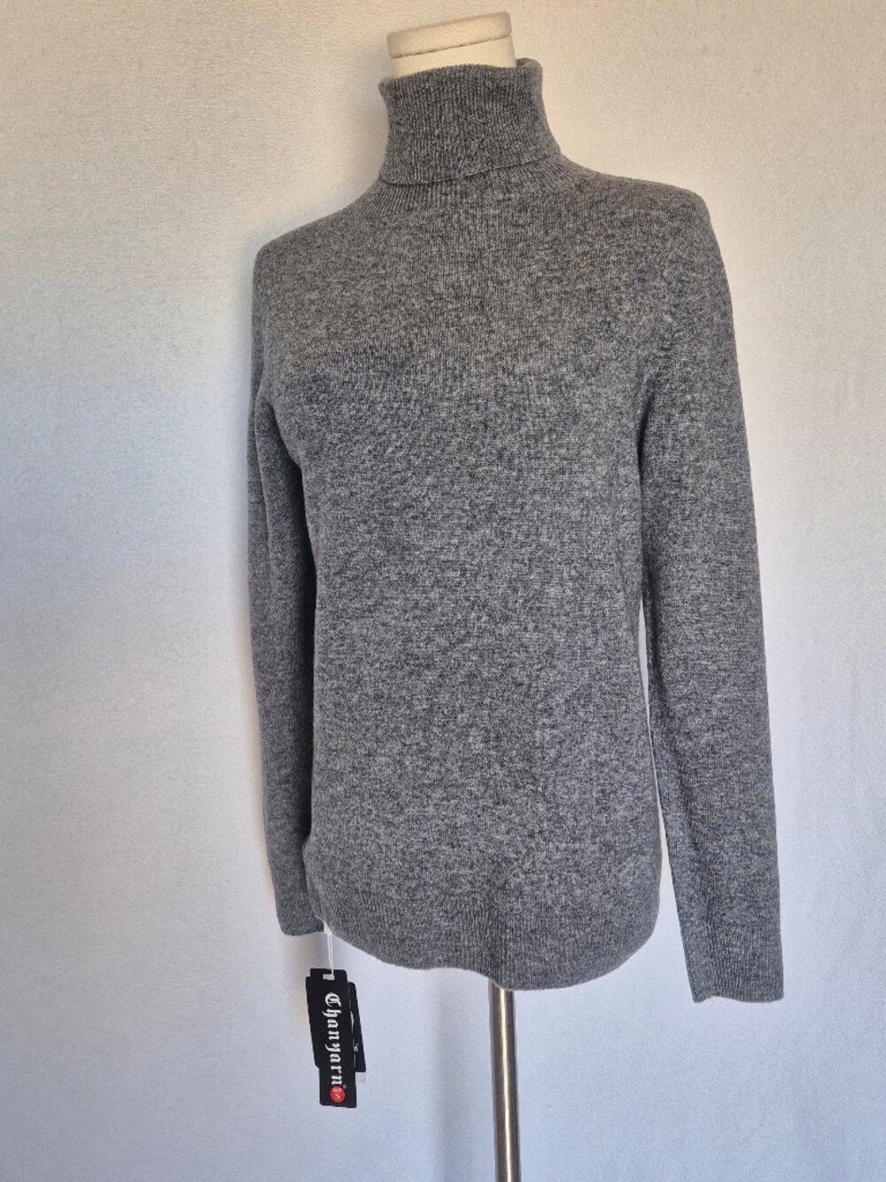 NWT Chanyarn 100% Superfine Merino Wool Turtleneck Sweater Grey